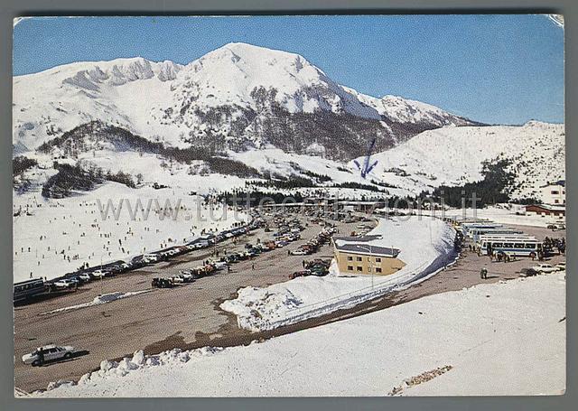 Collezionismo di cartoline postali